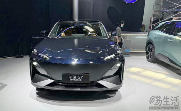 深蓝S7黑金骑士版即将在2024北京车展正式亮相
